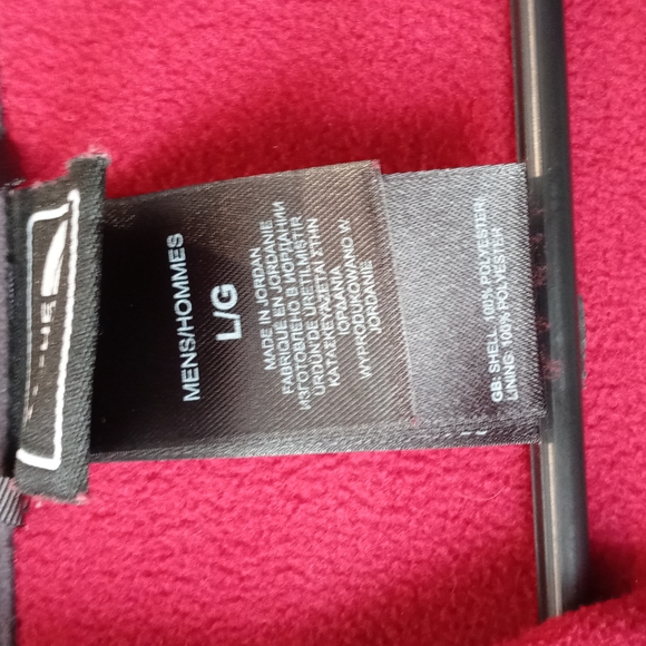 The North Face red sweater size L - Picture 6 of 7